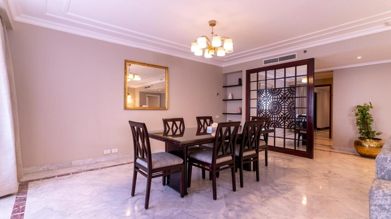 World Trade Center & Residences Cairo