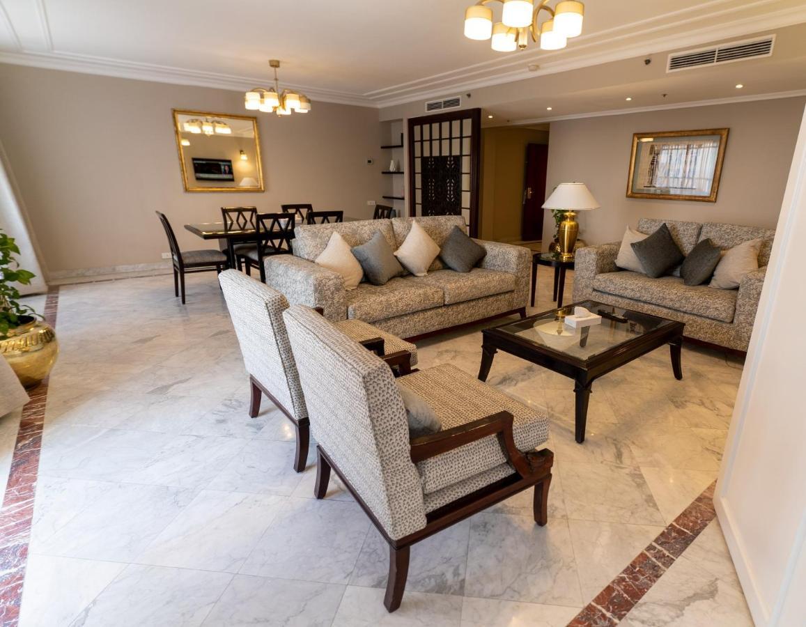World Trade Center & Residences Cairo